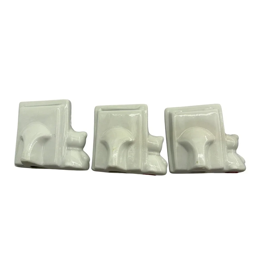 The Unbranded Brand ceramic bear